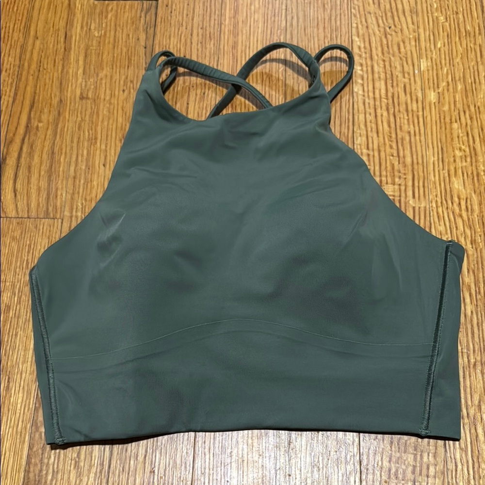 Lululemon like a cloud high neck size 6